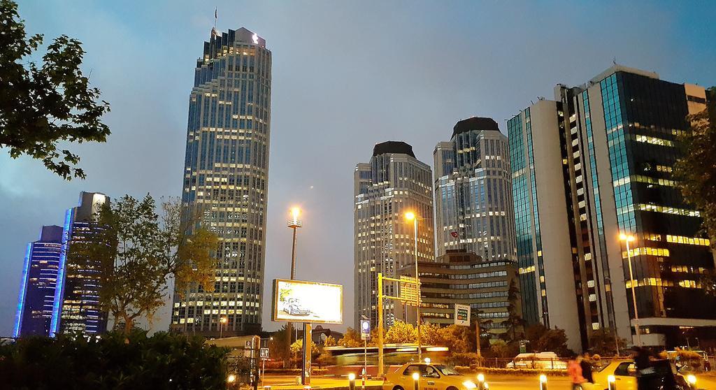 โรงแรมลิเวนท์อิสตันบูล ภายนอก รูปภาพ